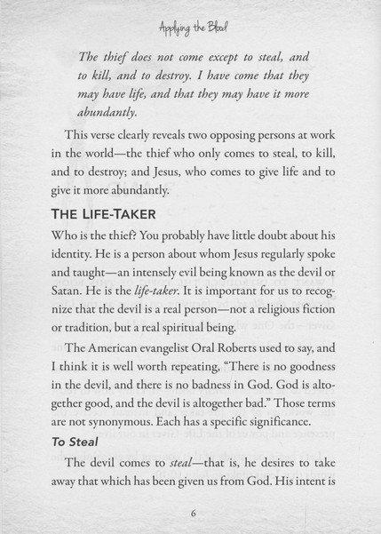 Applying the Blood: How to Release the Life & Power of Jesus' Sacrifice - Derek Prince