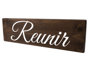 Reunir Spanish Wood Decor